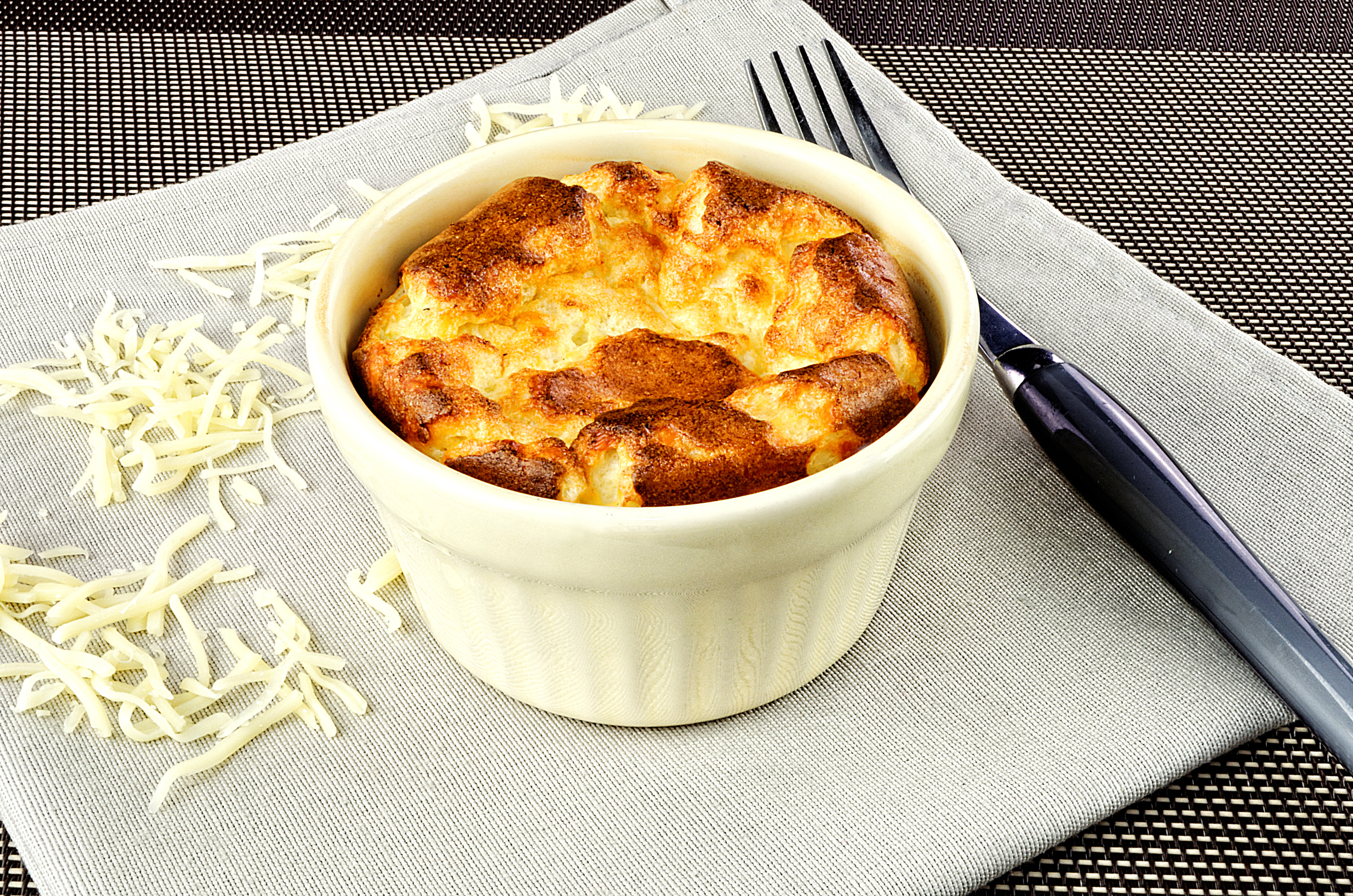 Soufflés individuels au fromage 